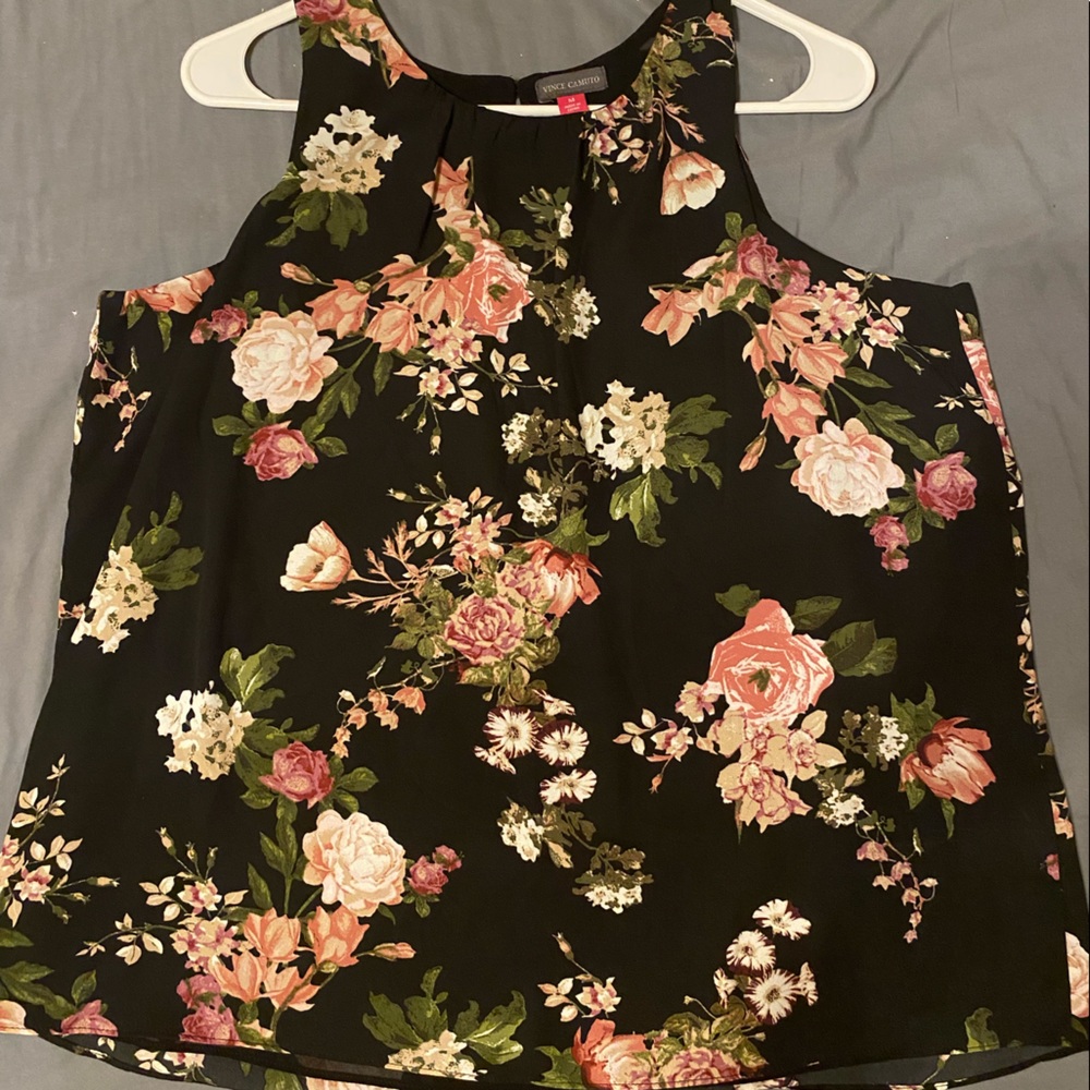 Vince Camuto sleeveless blouse